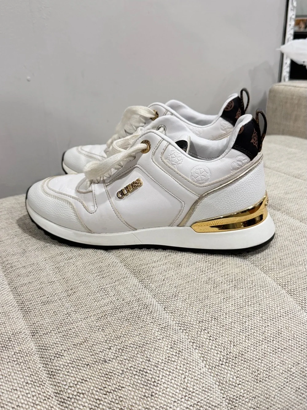 Guess White and Gold Logo Accent Women's Sneakers